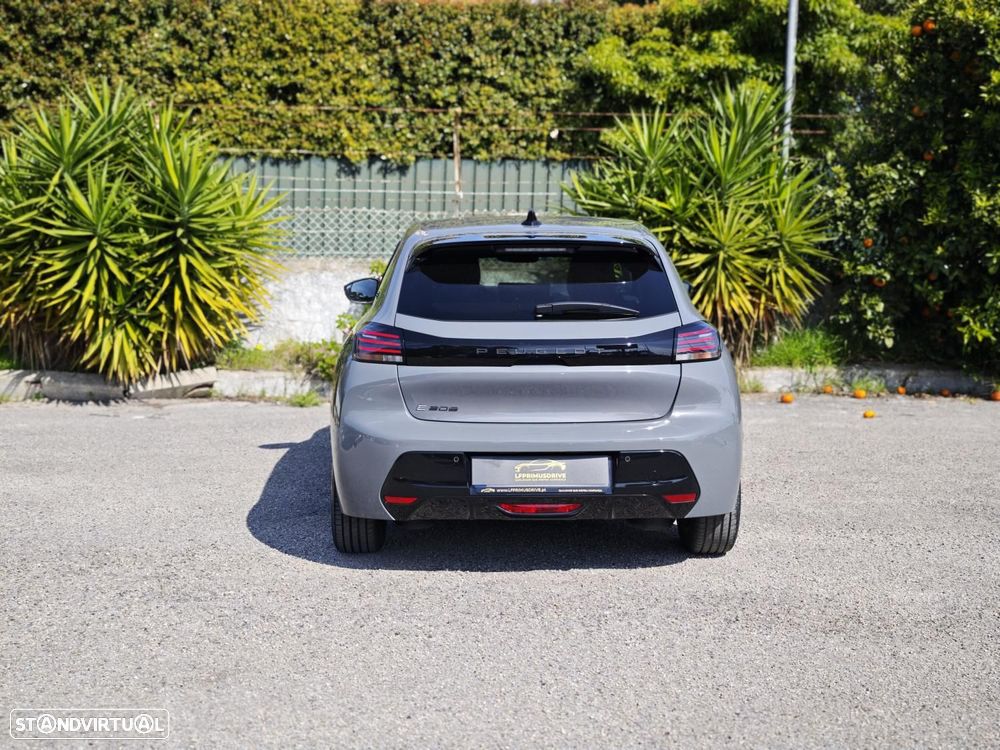 Peugeot e-208 51 kWh Allure - 7