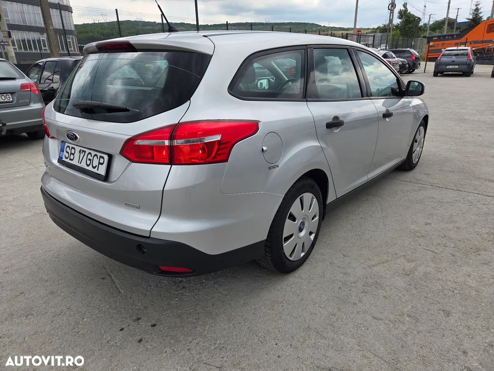 Ford Focus 1.0 EcoBoost Trend - 4
