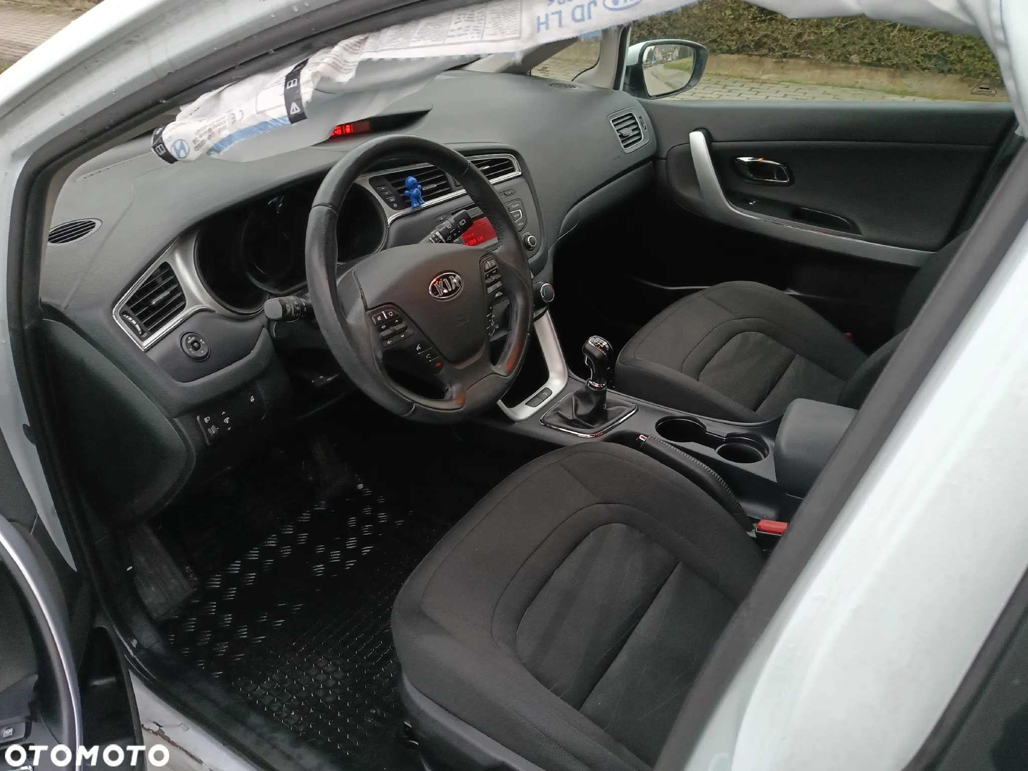 Kia Ceed - 23