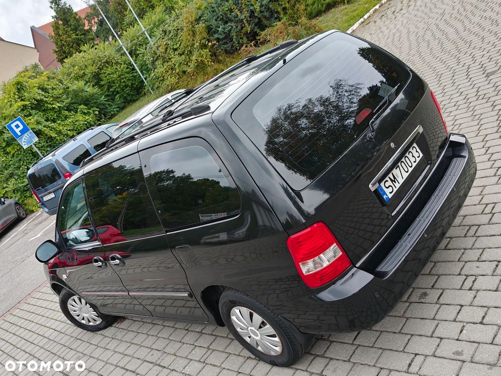Kia Carnival CRDi Executive - 29