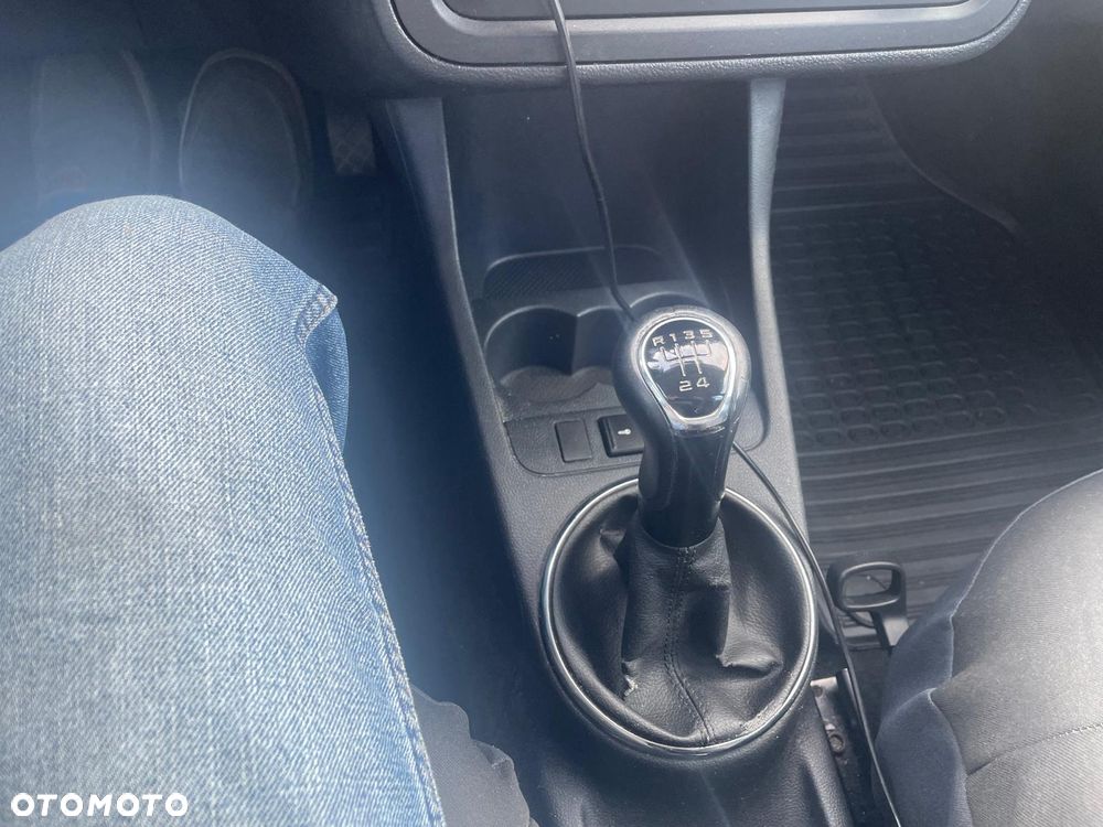 Škoda Roomster Premia - 10