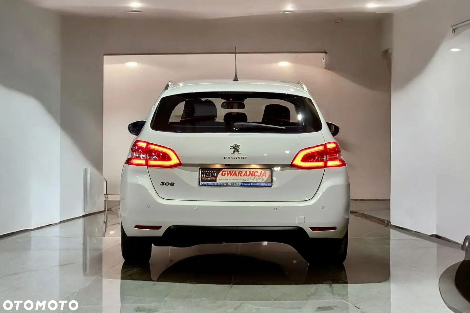 Peugeot 308 1.6 BlueHDi Active S&S - 4