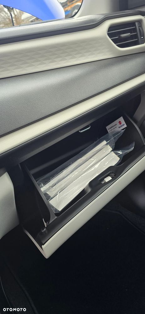 Suzuki Swift 1.2 Dualjet Hybrid MT Comfort - 15