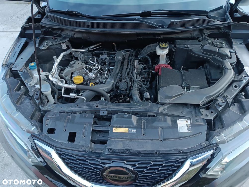 Nissan Qashqai 1.3 DIG-T MHEV N-Connecta - 17