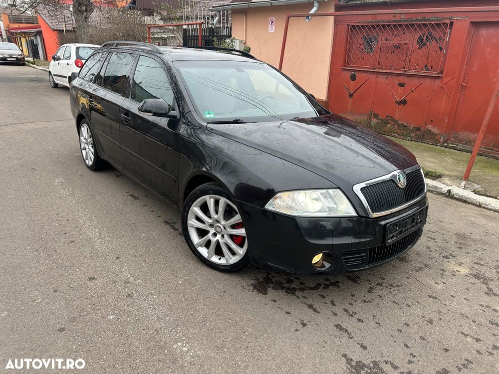 Skoda Octavia Combi 2.0 TDI CR DPF RS - 2