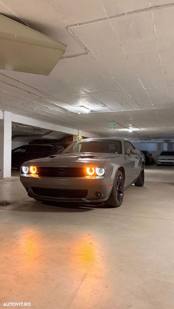 Dodge Challenger Automatik SXT Plus - 2