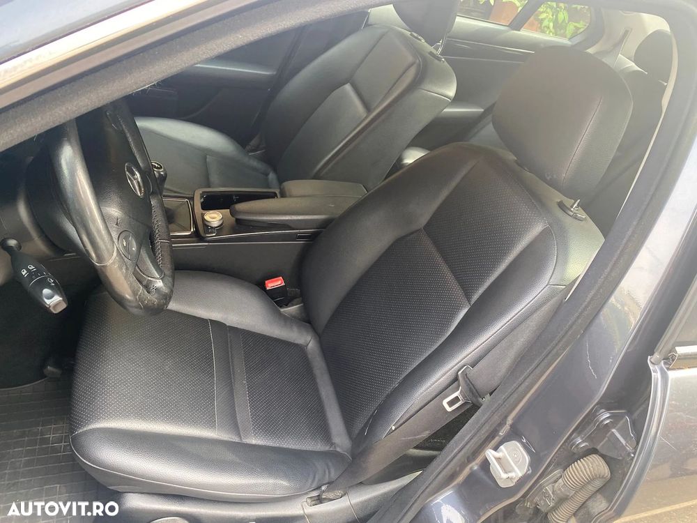 Mercedes-Benz C 200 CDI - 10