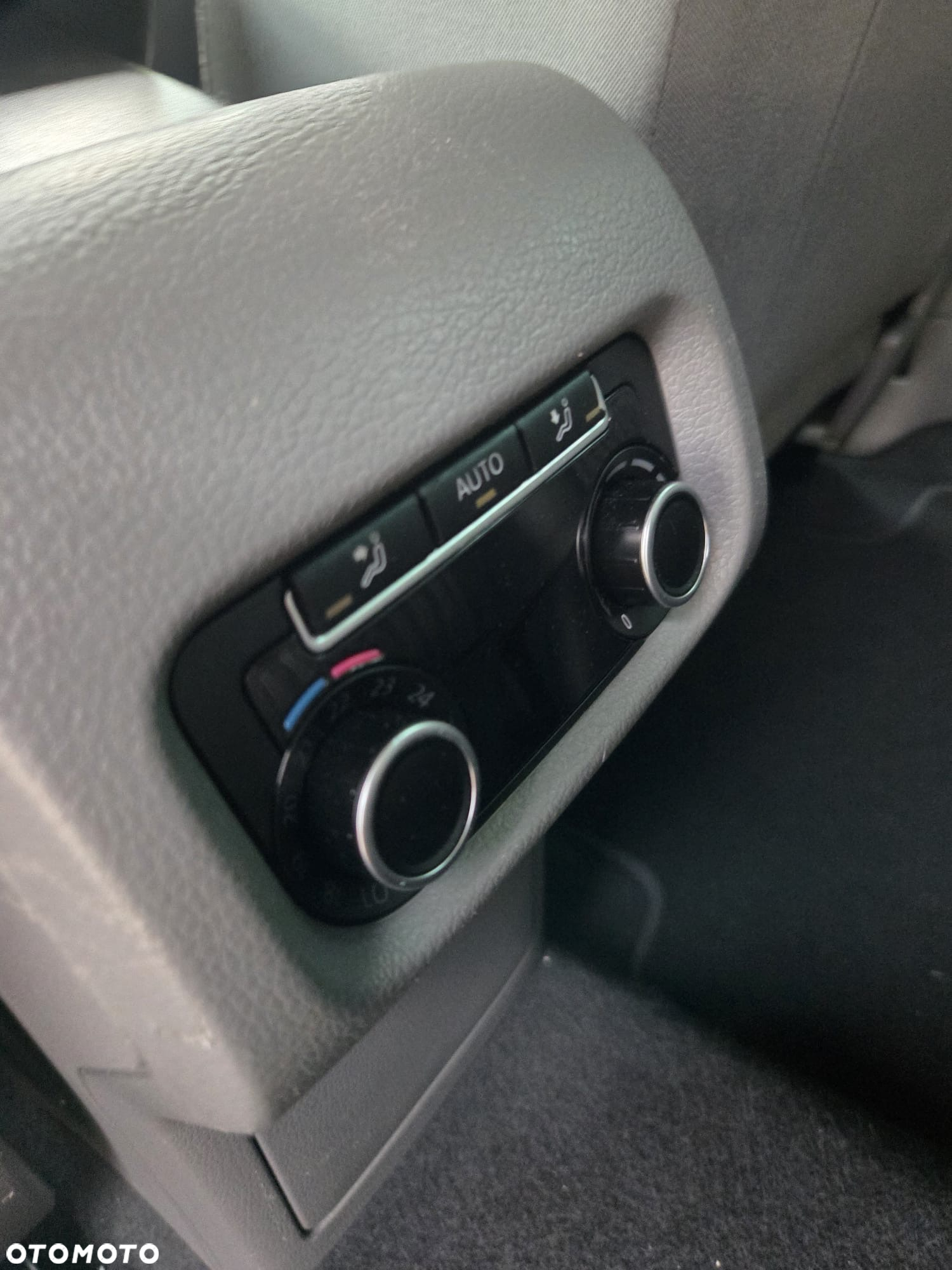 Seat Alhambra 2.0 TDI Ecomotive Style - 24