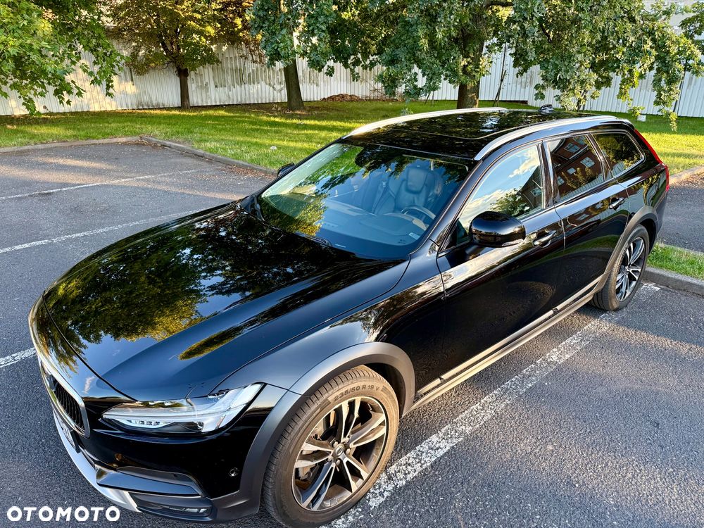 Volvo V90 Cross Country D5 AWD - 2