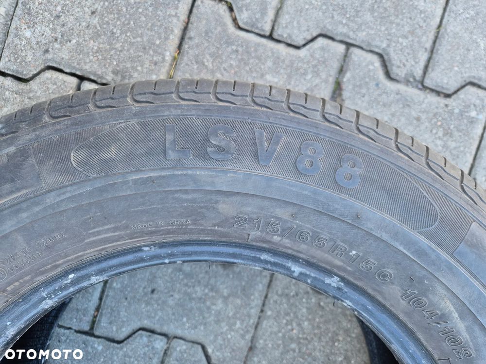 OPONY LANDSAIL 215/65 R 15C - 5