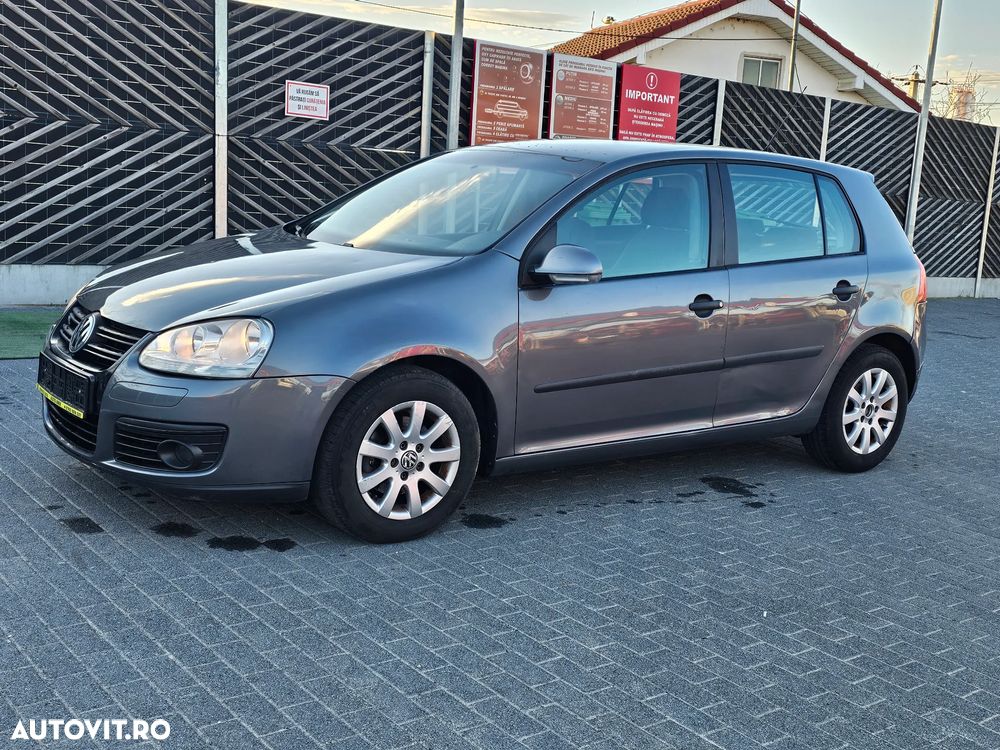 Volkswagen Golf 1.9 TDI DPF Comfortline BlueMotion - 17