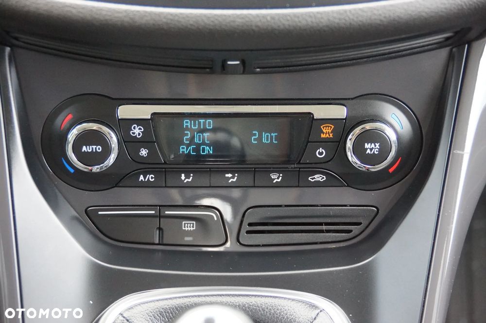 Ford Kuga 2.0 TDCi 4WD Titanium - 16