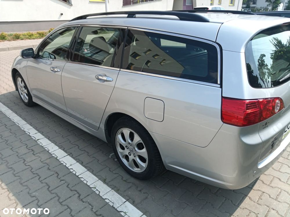 Honda Accord - 25