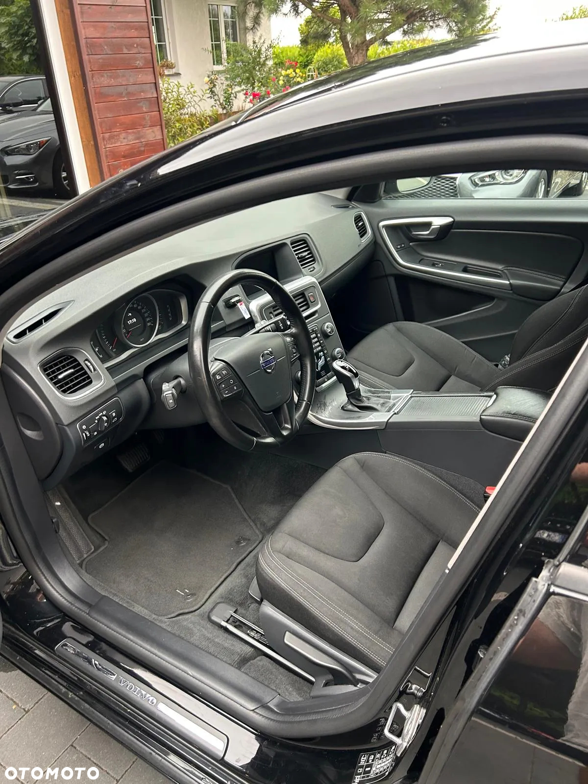 Volvo V60 D4 AWD Drive-E Kinetic - 8