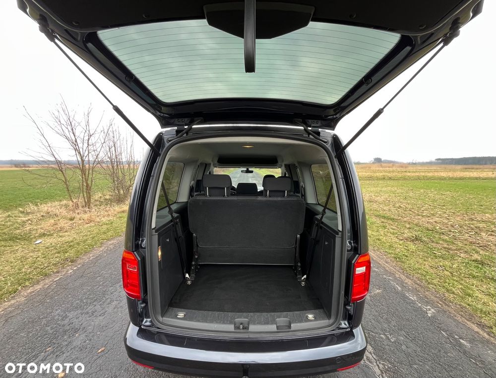 Volkswagen Caddy Maxi 2.0 TDI Comfortline - 23
