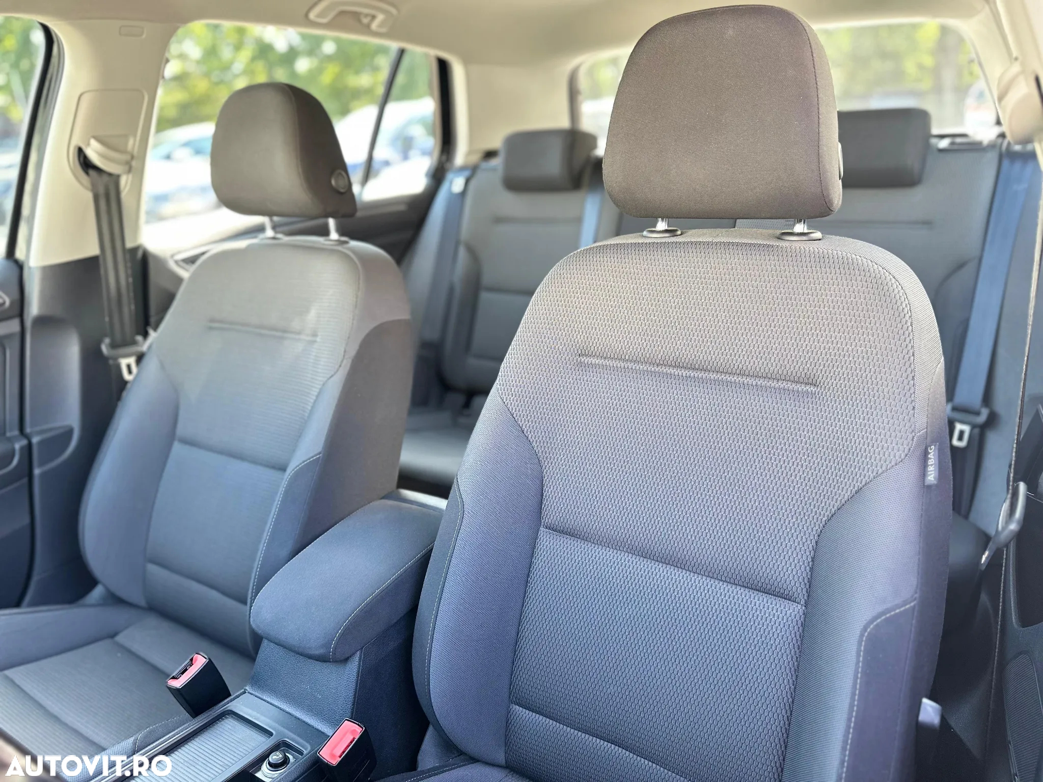 Volkswagen Golf 1.0 TSI DSG Comfortline - 17