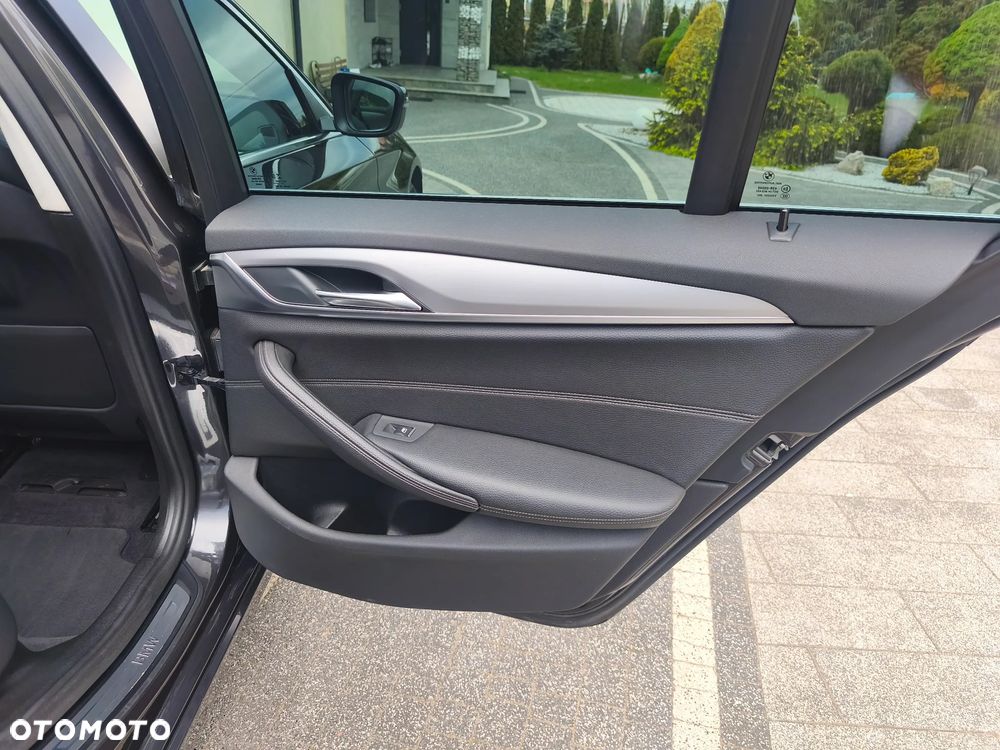 BMW Seria 5 520d Modern Line - 21