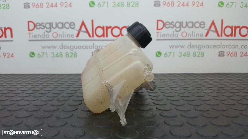 DEPOSÍTO DE EXPANSÃO RENAULT CLIO III AUTHENTIQUE - 4