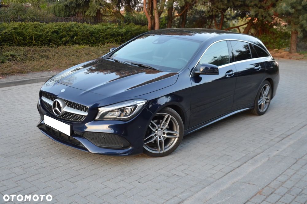 Mercedes-Benz CLA 180 d AMG Line - 1