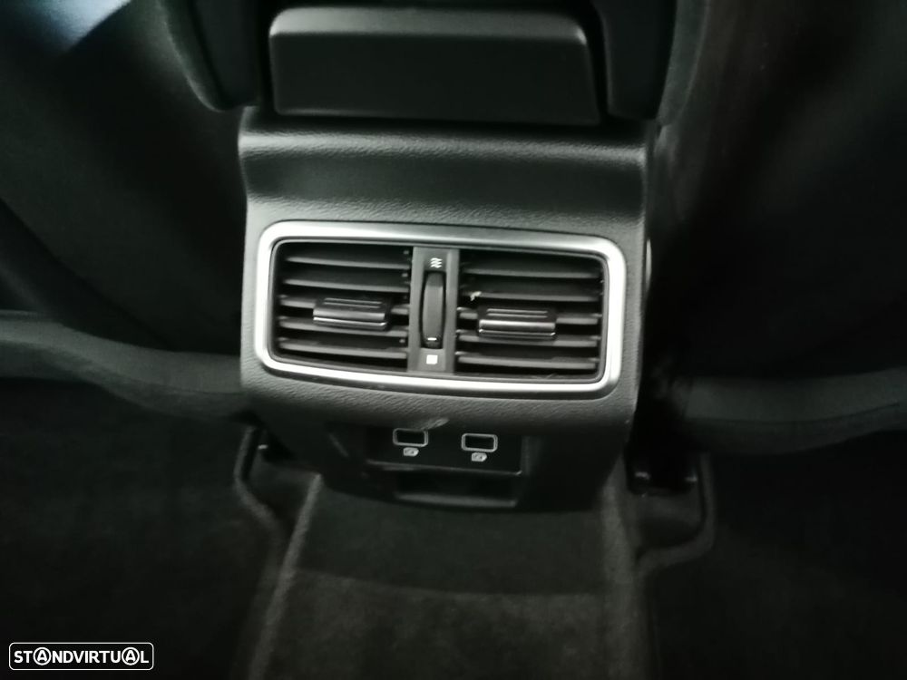 Renault Mégane TCe 300 GPF EDC R.S. Ultime - 23