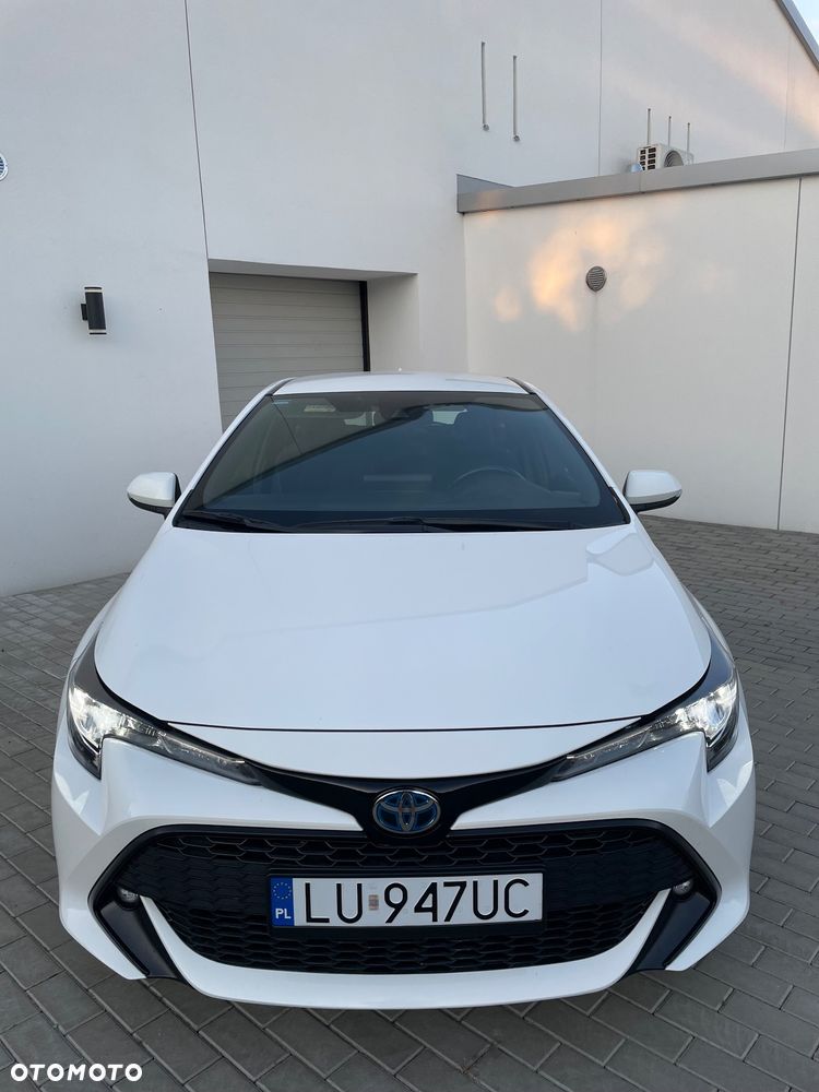 Toyota Corolla 1.8 Hybrid Business Edition - 1