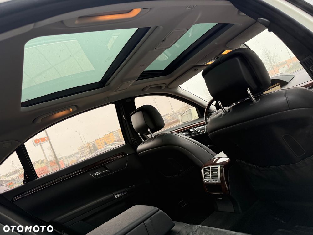 Mercedes-Benz Klasa S 500 L BlueEFFICIENCY 4-Matic - 17