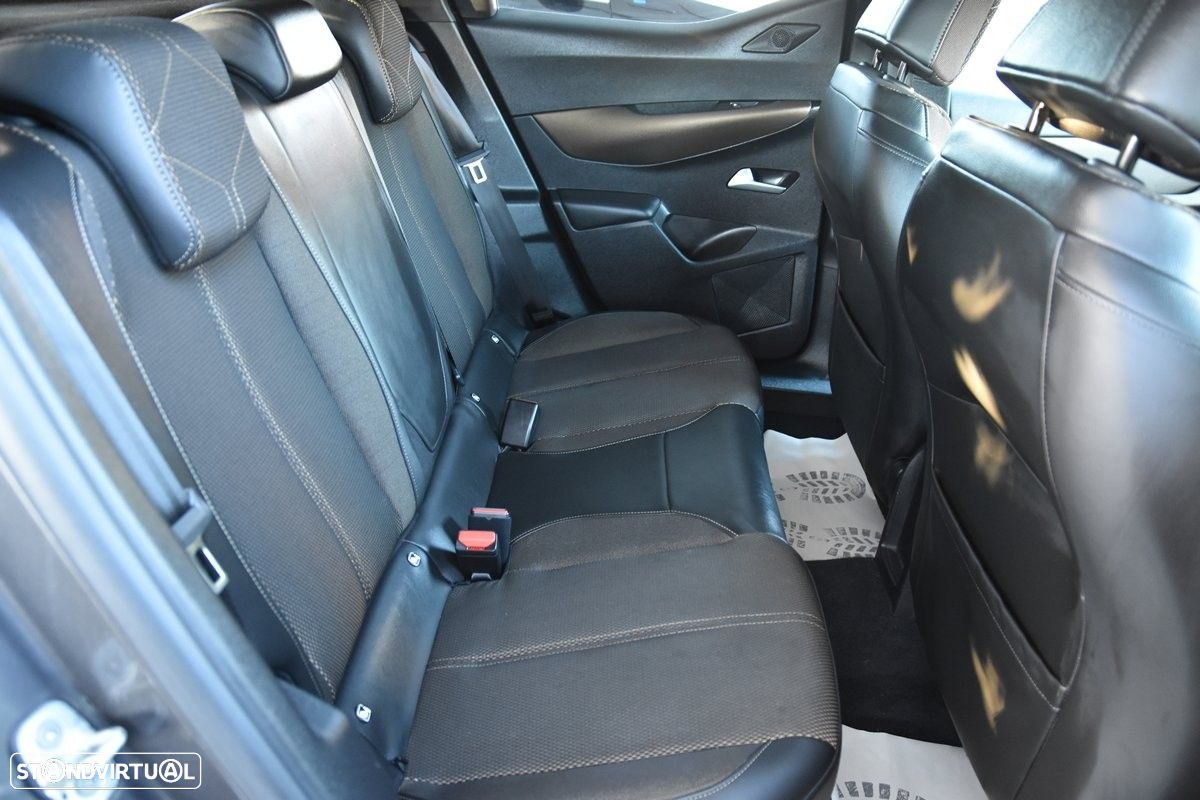 DS DS3 Crossback 1.2 PureTech So Chic EAT8 - 29
