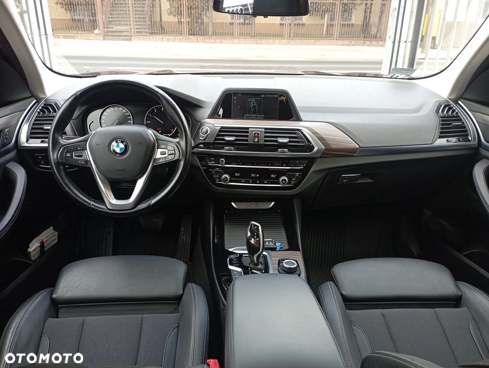 BMW X3 xDrive20i GPF xLine sport - 8