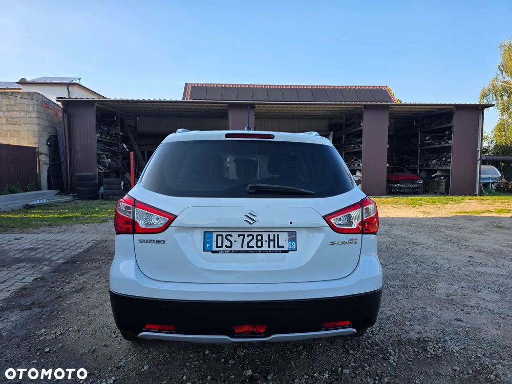 Suzuki SX4 S-Cross 1.6 DDiS 4x4 Comfort - 2