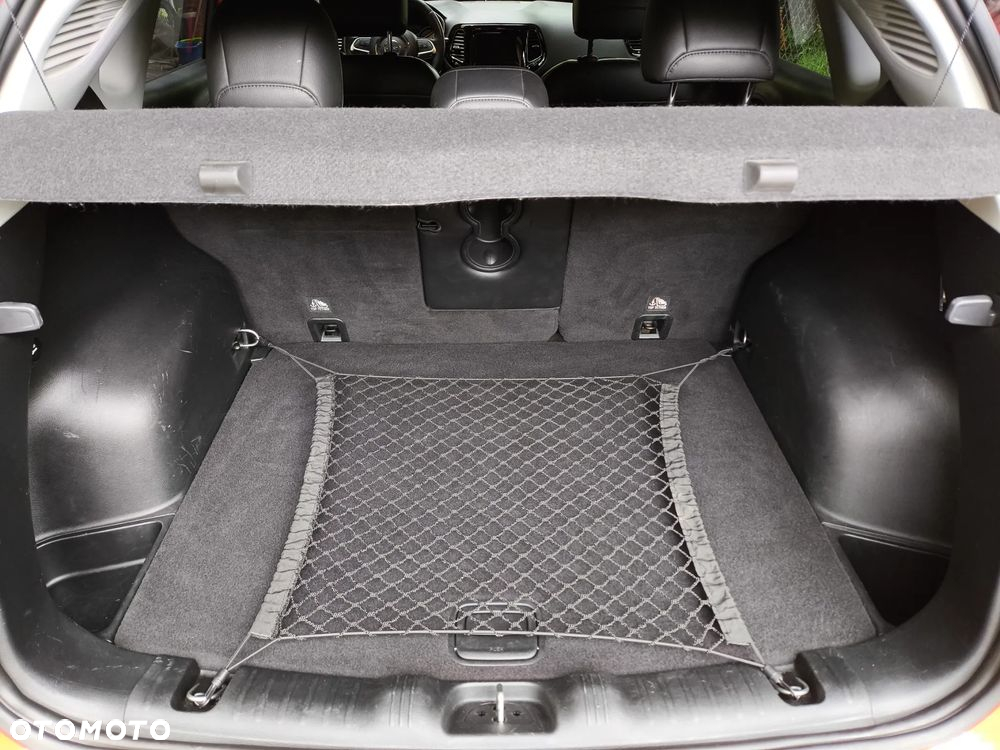 Jeep Compass 1.4 TMair Limited FWD S&S - 17