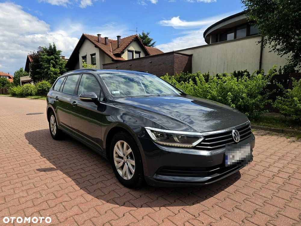 Volkswagen Passat Variant 2.0 TDI SCR Trendline - 2