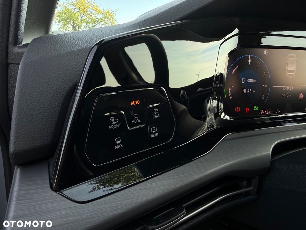 Volkswagen Golf 1.4 TSI Plug-In Hybrid Style DSG - 15