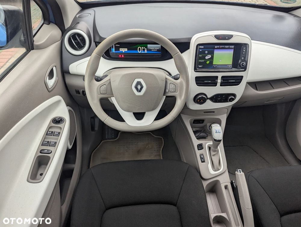 Renault Zoe - 16