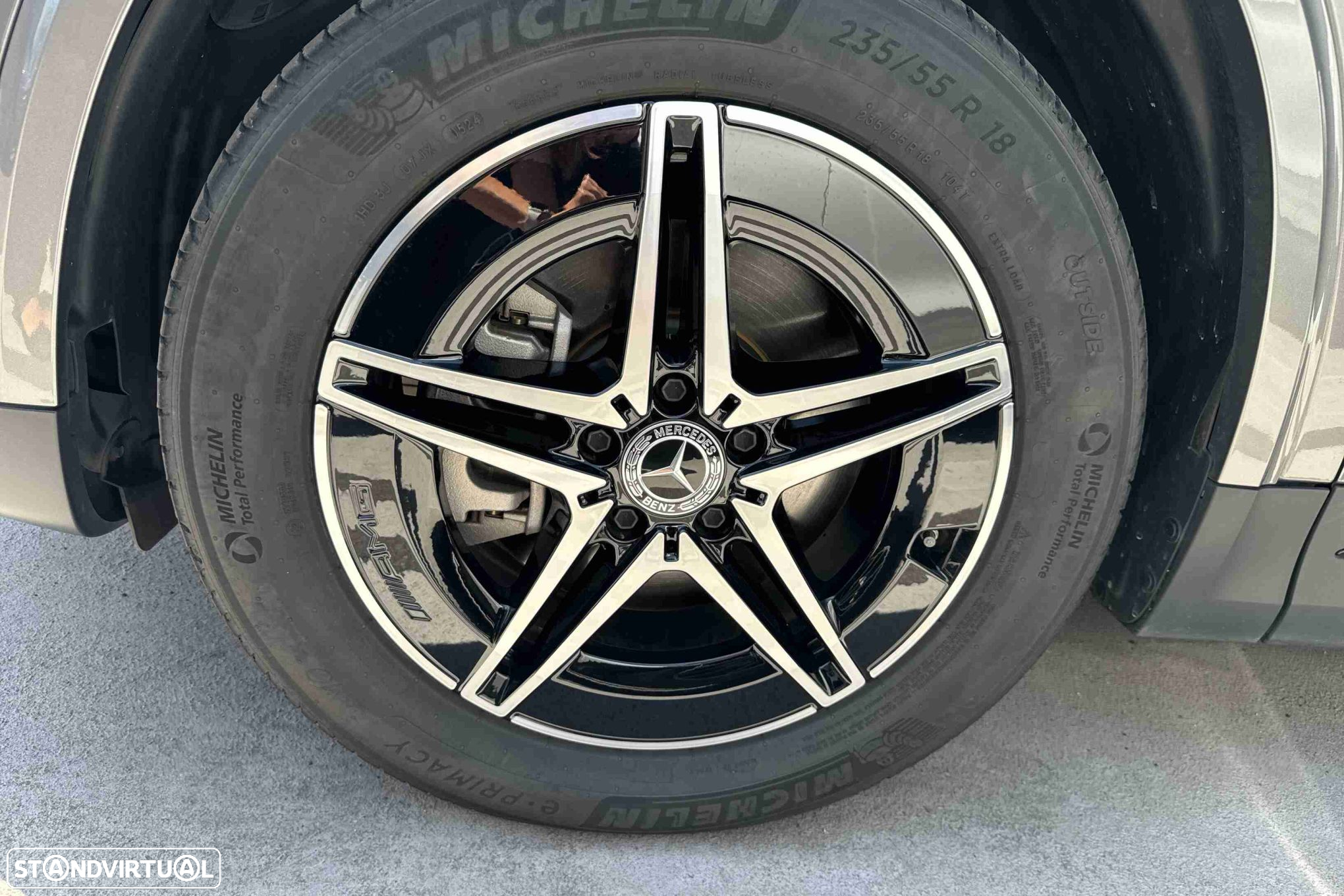 Mercedes-Benz EQA 250+ AMG Line - 6