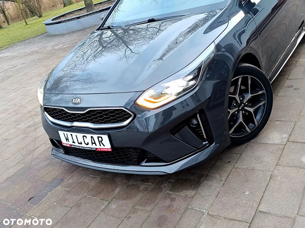 Kia ProCeed 1.6 CRDi GT Line - 22