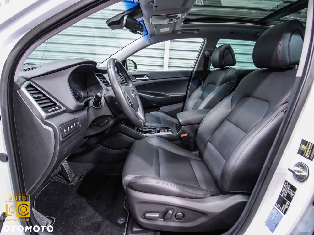 Hyundai Tucson 2.0 CRDI 4WD Automatik Premium - 12