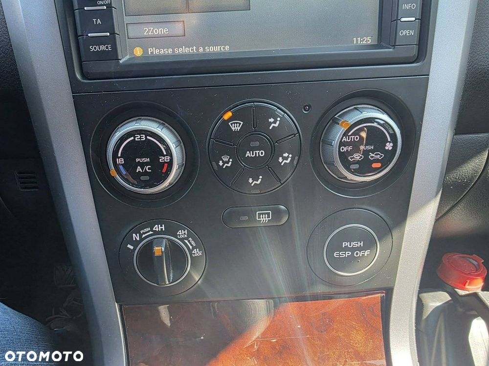 Suzuki Grand Vitara 1.9 DDiS Comfort + DPF Family - 21