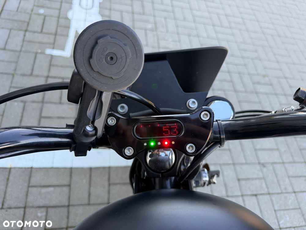 Harley-Davidson Sportster - 16