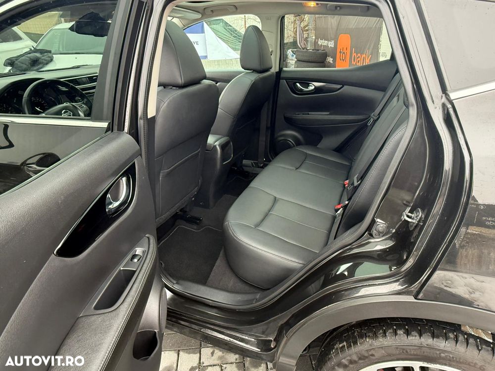 Nissan Qashqai 1.2 DIG-T TEKNA - 10