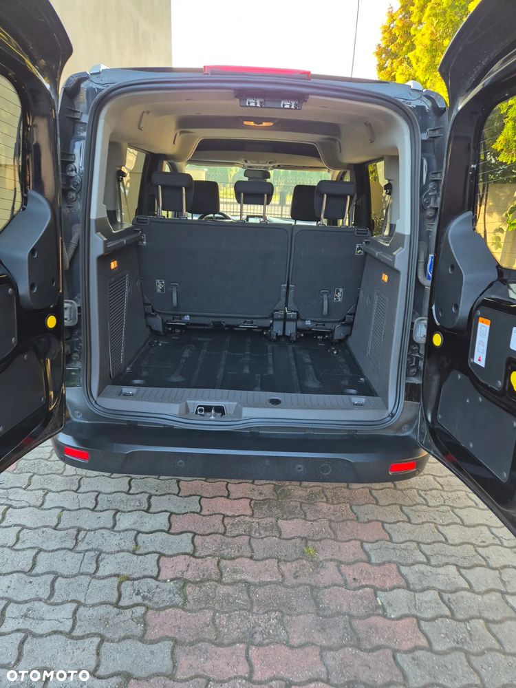 Ford Tourneo Connect - 10