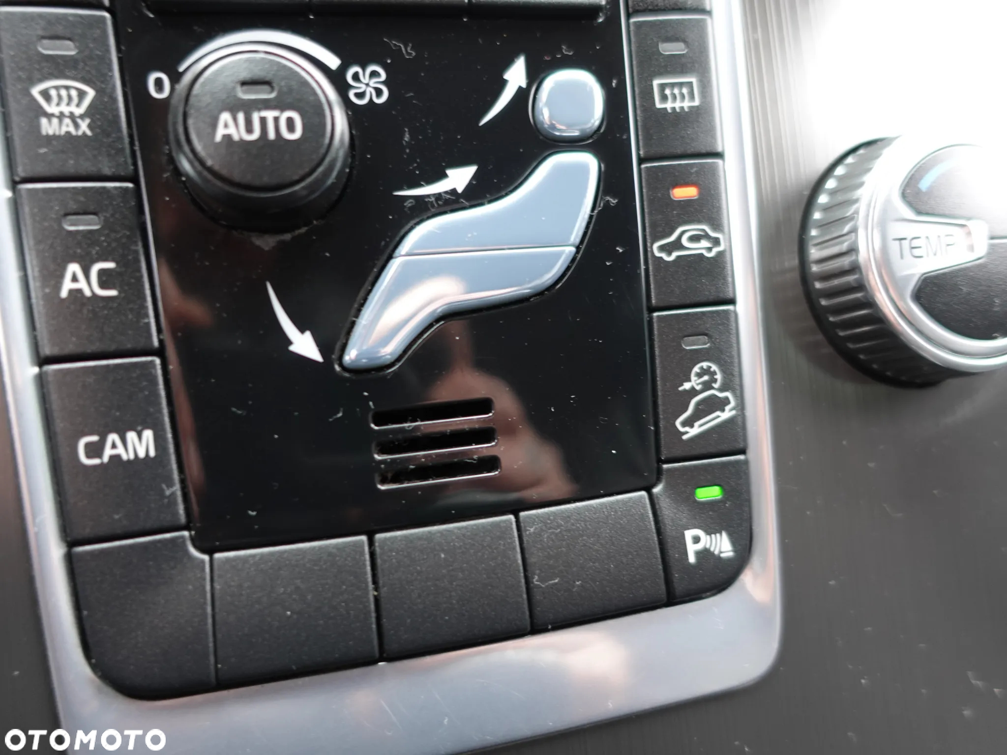 Volvo XC 60 D4 AWD Summum - 37
