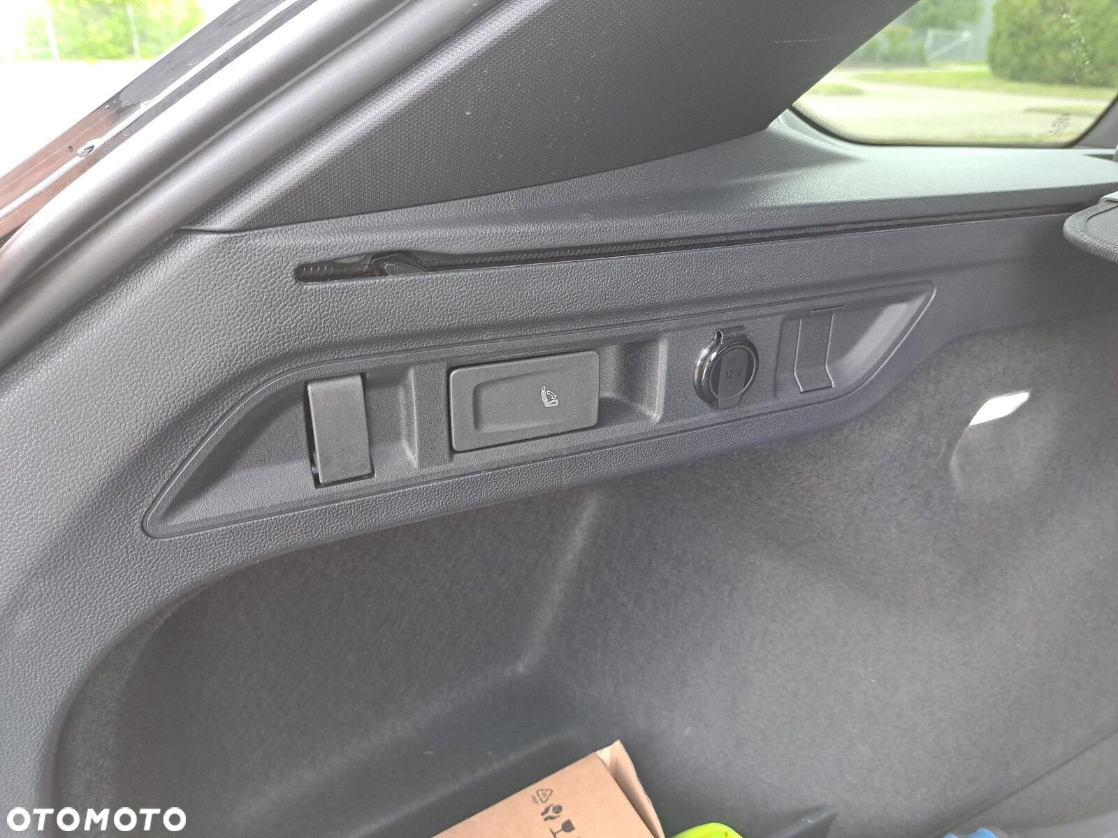 Volkswagen Passat 2.0 TDI SCR 4Mot R-Line DSG - 10