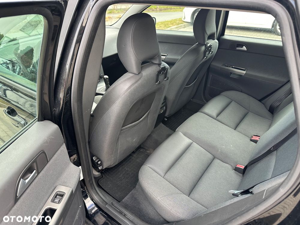 Volvo V50 1.8 Momentum - 9