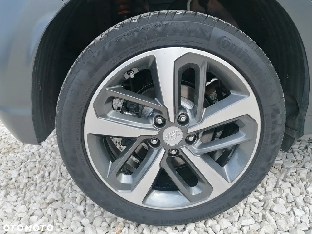 Hyundai Kona 1.6 T-GDI DCT 4WD Premium - 33