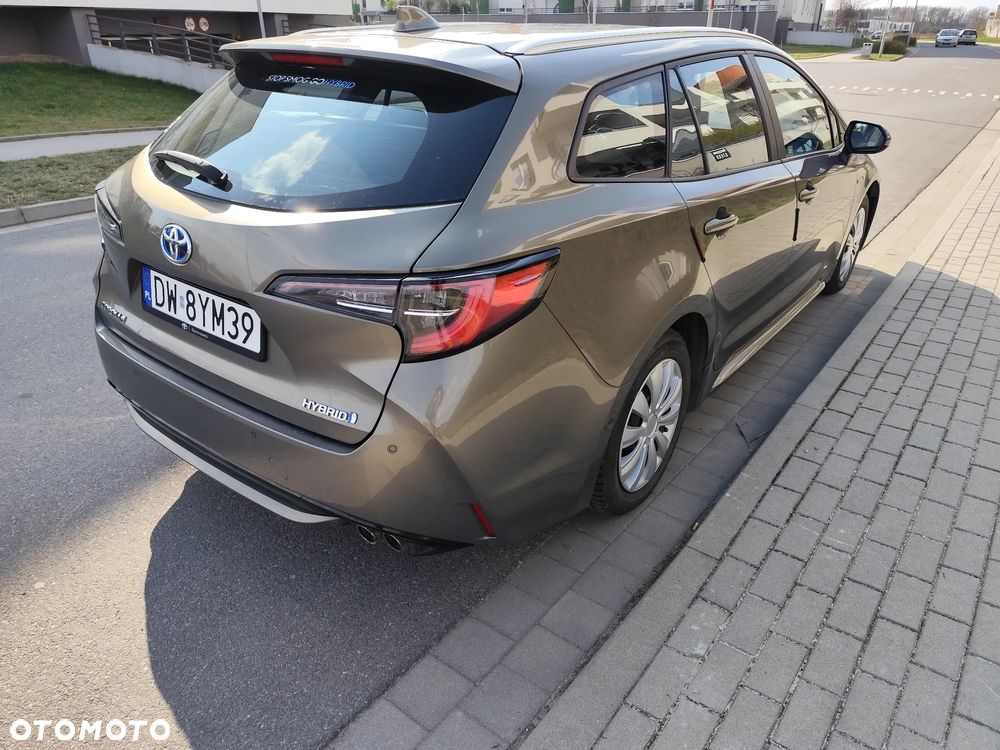 Toyota Corolla 2.0 Hybrid Comfort - 4