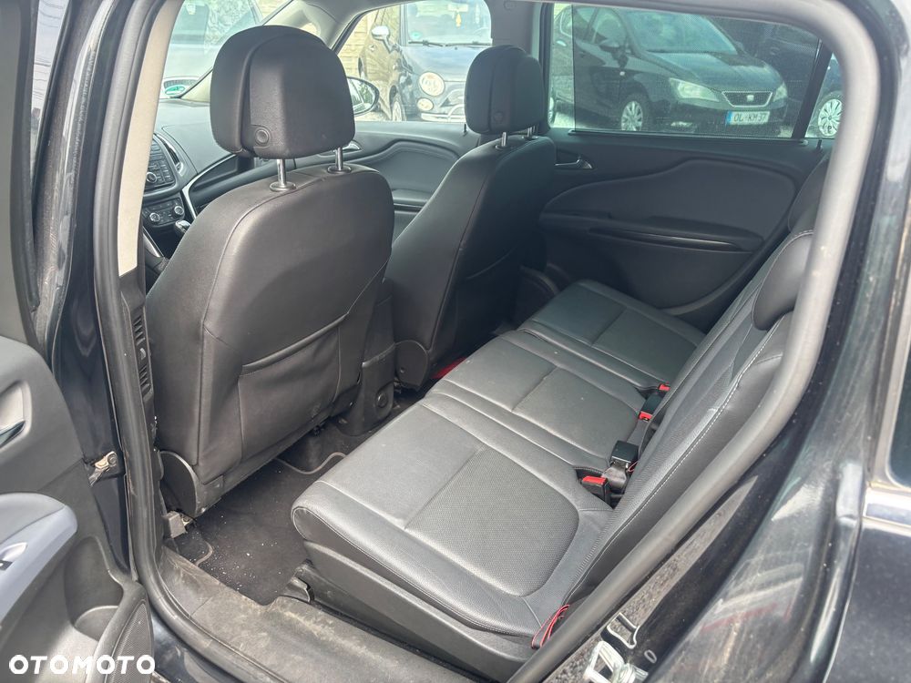 Opel Zafira - 12