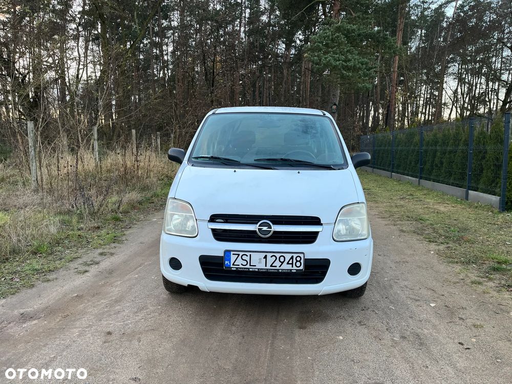 Opel Agila 1.0 Essentia - 2