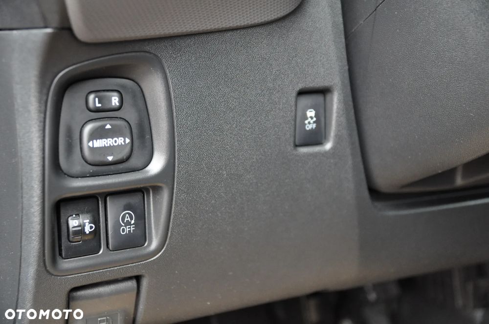 Peugeot 108 VTI 72 Top Allure - 12