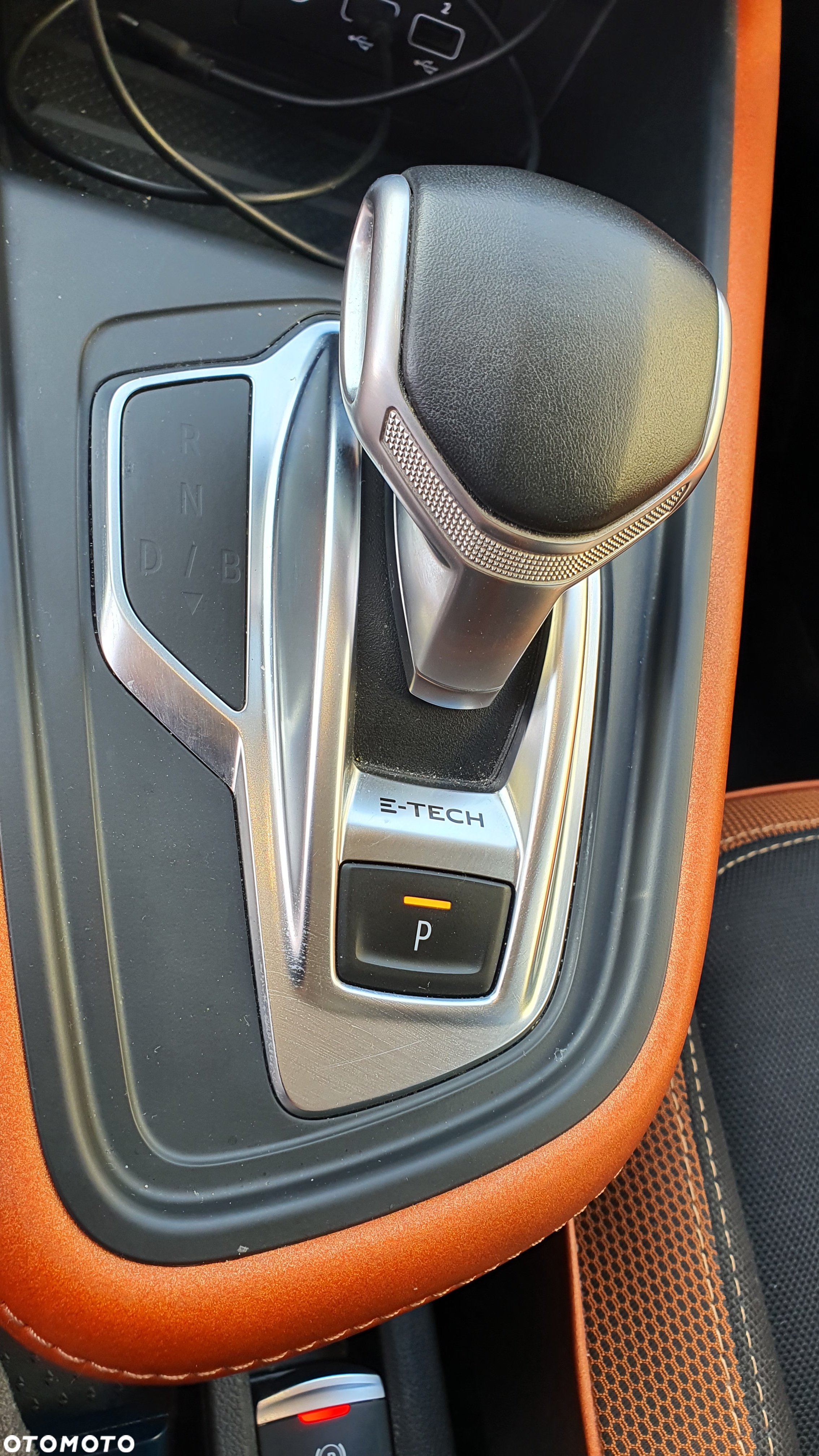 Renault Captur E-TECH PLUG-in 160 INTENS - 5