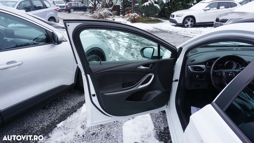 Opel Astra 1.6 D Start/Stop Selection - 6